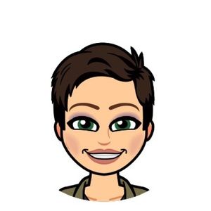 Meet your Posher, Nicole.